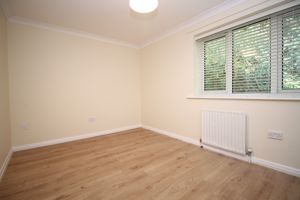 Bedroom- click for photo gallery